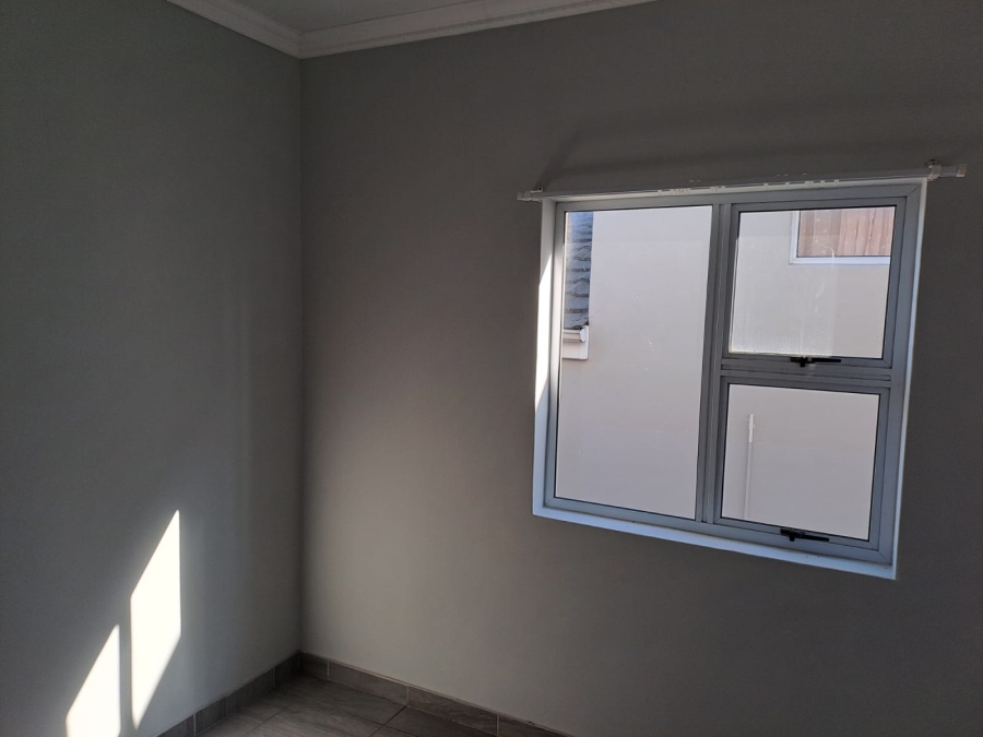 3 Bedroom Property for Sale in Nahoon Valley Park Eastern Cape